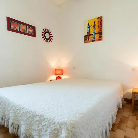 1 Bedroom Plus Cabin Apartment For 6 펜션 아그